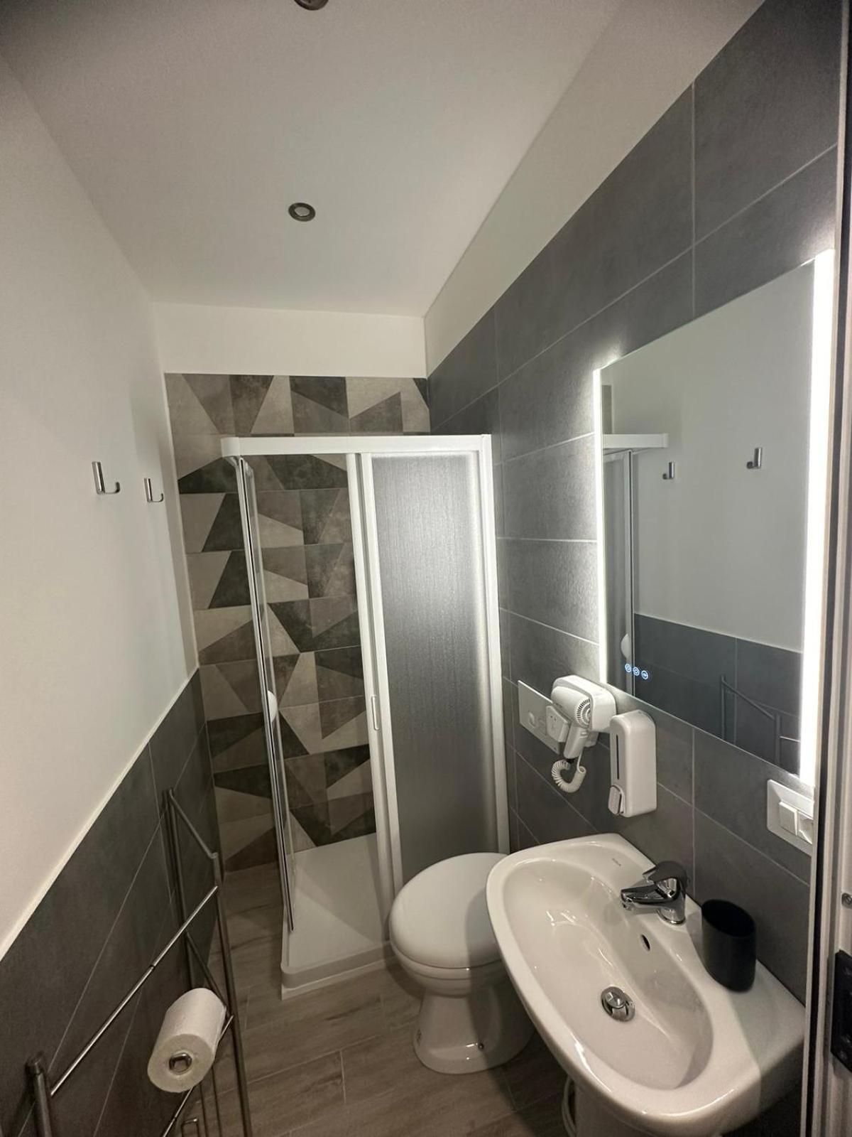 Bari Valona Rooms Экстерьер фото